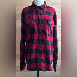 Classic Red and Black Checkered Men's Shirt Amnesia Size Medium button up unisex